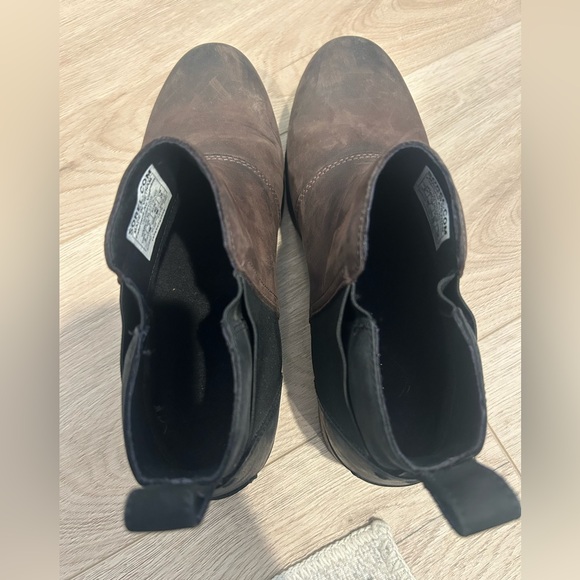 Sorel Women's Emelie Chelsea Boots Waterproof Blackened Brown Leather Size 9 - Picture 8 of 11